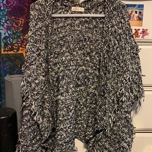 Hollister Poncho